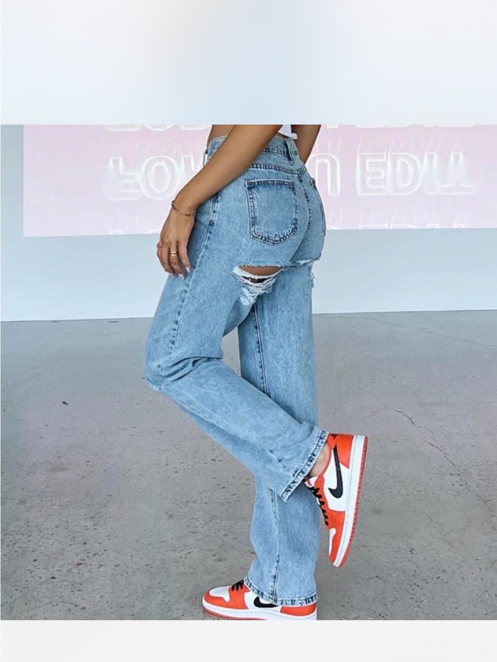 White Fox Boutique Light Wash Straight Leg Ripped Jeans